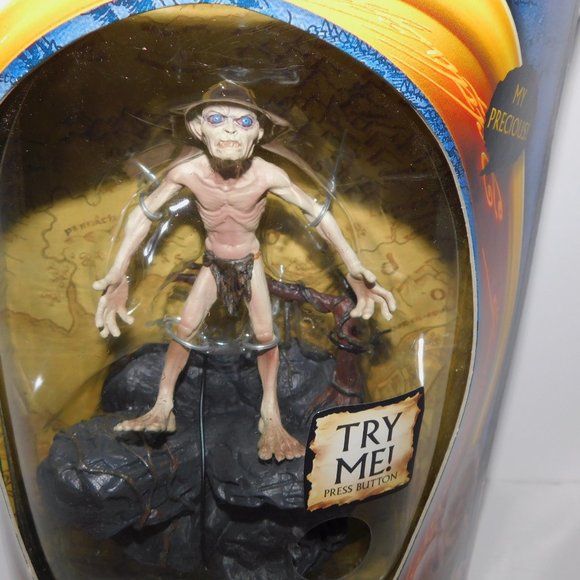2003 Lord of the Rings The Return of the King Gollum Figure with Talking Base - Picture 2 of 7